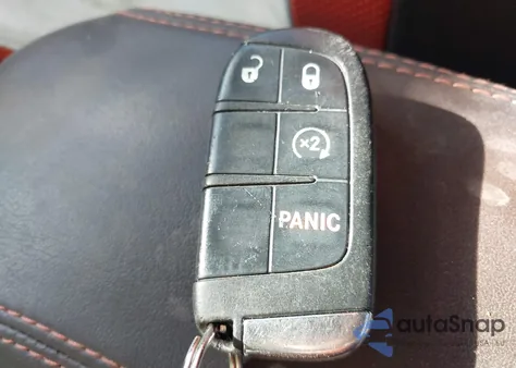 2016 Jeep Renegade Limited z USA, uszkodzony, nr VIN ZACCJBDT8GPC51928